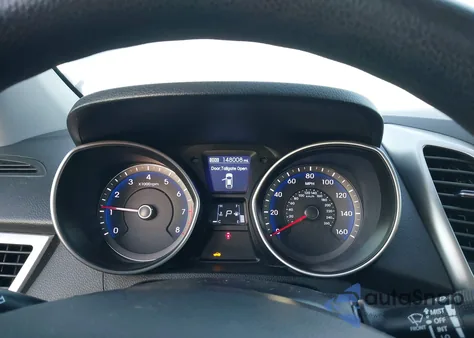 2013 Hyundai Elantra Gt z USA, uszkodzony, nr VIN KMHD35LE8DU109118